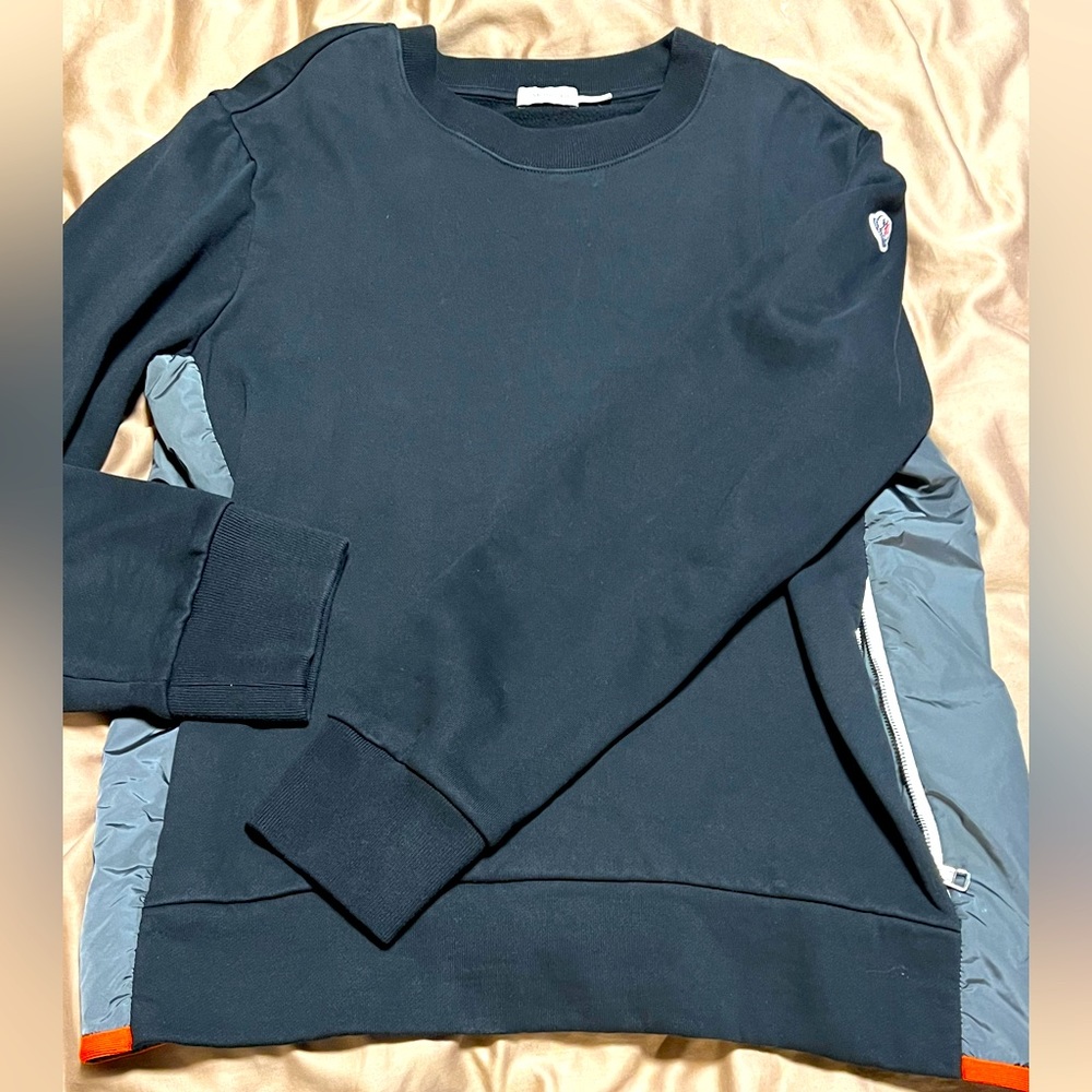 **EUC** Moncler Round Neck Pullover